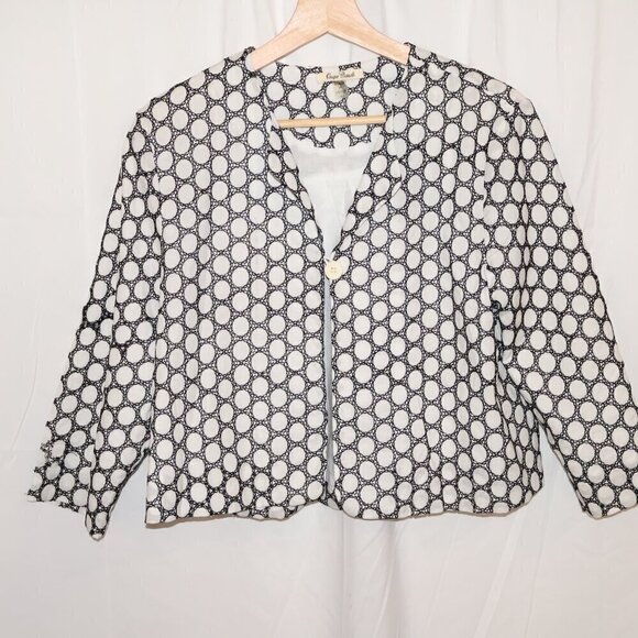 Onque Casuals Size Large Cropped Jacket White Black 3/4 Sleeves One Button - Picture 7 of 14